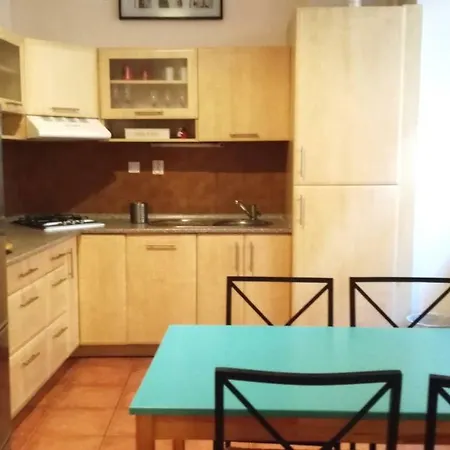 Mona - Old Town Apartment Bratislava