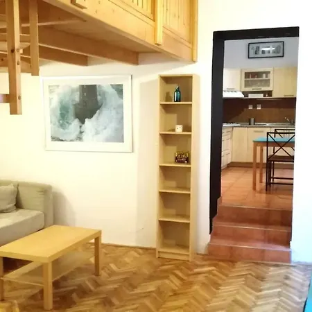 Mona - Old Town Apartment Bratislava